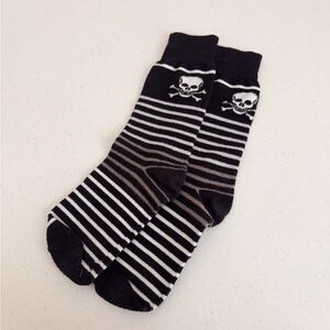 Skull and Stripes Black Socks
